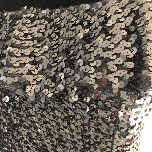 Dress - Picture 4 of 14